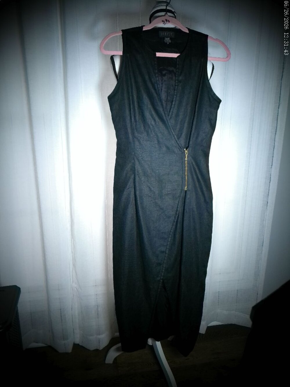 FINITY NWOT Sleeveless Cross-Over Zip Close 100% Linen Lined Black Midi Dress M